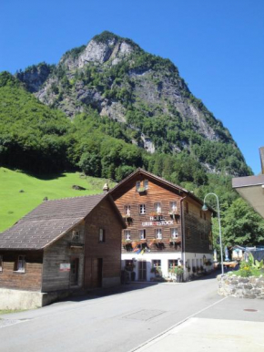 Hotels in Isenthal